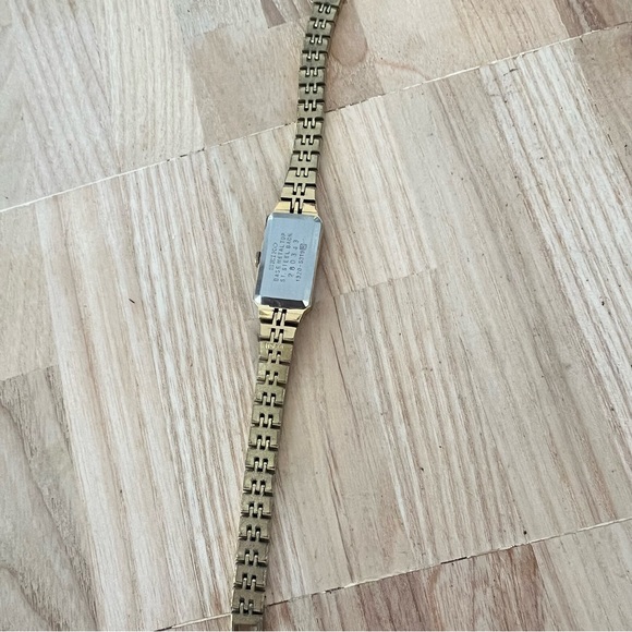 seiko ladies gold dress watch Classic Round Gold Women's Seiko Watch – Jane Goldberg